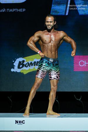 MAN'S ATHLETIC 174